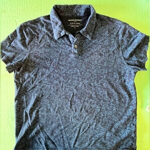 Men’s Banana republic slim fit polo (size L)